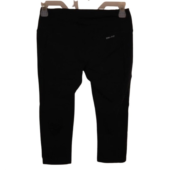 Nike Capri Yoga Leggings Dri-Fit Black - Picture 3 of 5